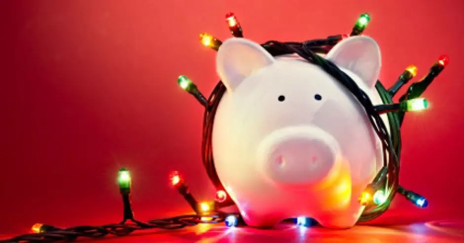 5 ponturi cum să economisiți la cumpărarea cadourilor de Crăciun