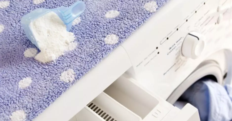 Detergent lichid sau detergent pudră – care este mai bun?
