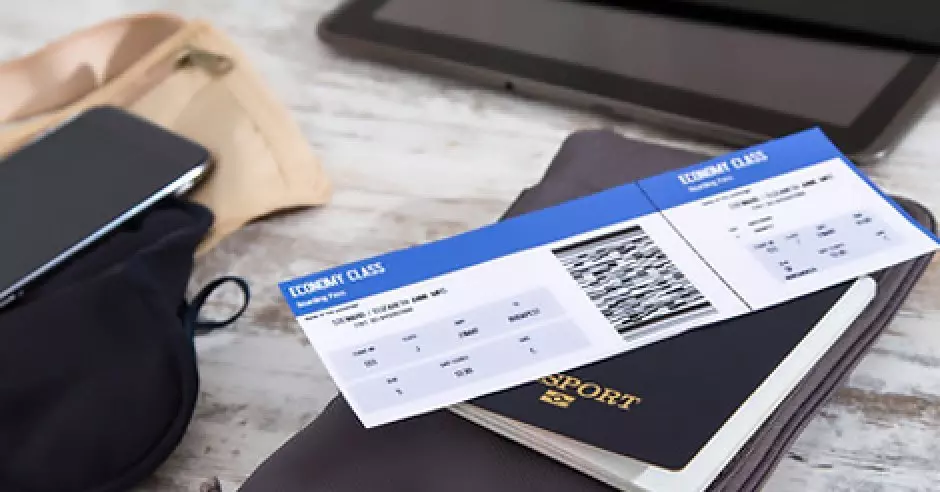 Știți cât costă modificarea biletului de avion în companiile aeriene individuale?